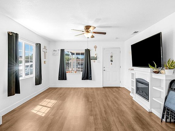 5th image of 913 Garfield Ave
