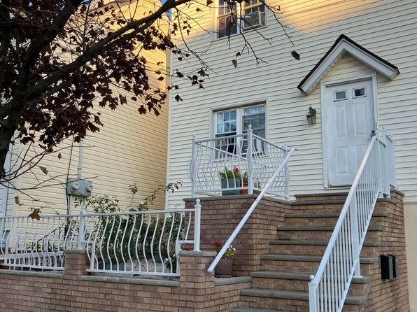 124 Chestnut St #1