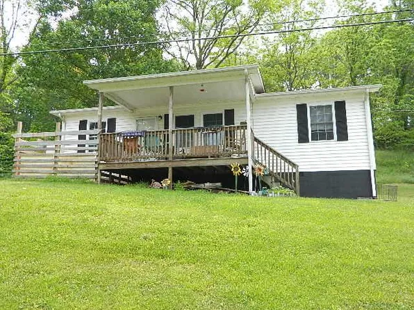 1108 Chatham Hill Rd, Marion, VA 24354