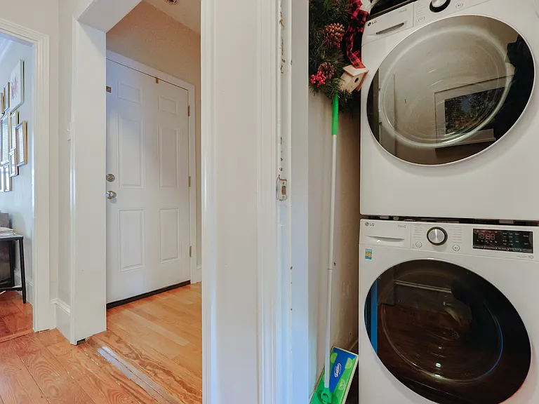 19 O St #1 — Photo 14