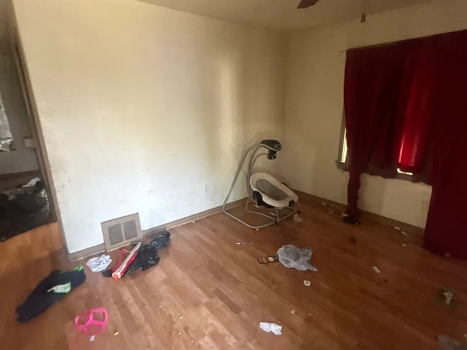 5538 Avon Pl