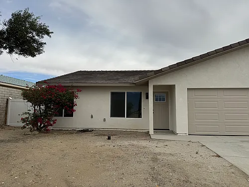 66820 Vista Pl #1 Photo 1