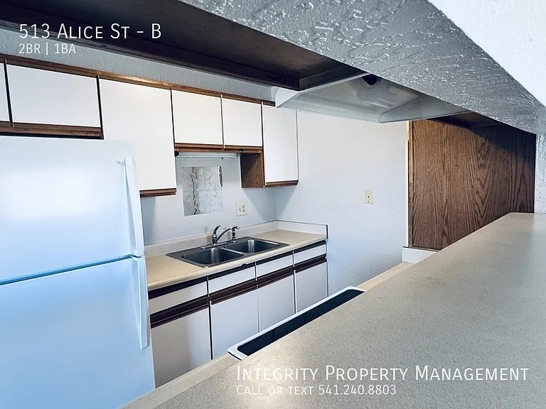 513 Alice St #B — Photo 7