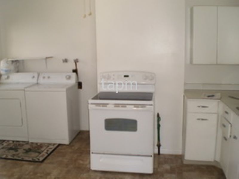 2nd image of 1017 18th Ave APT 1