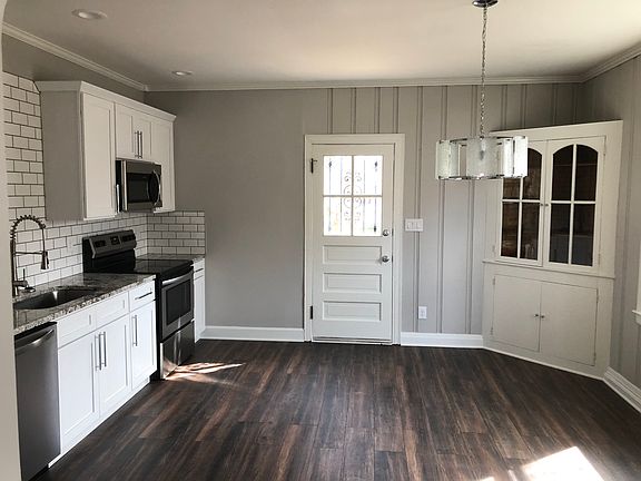 2nd image of 1222 Stanley Ave
