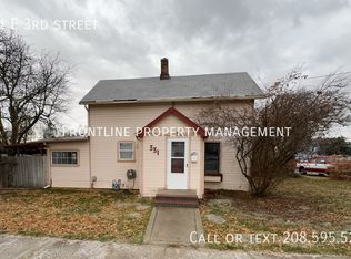 331 E 3rd St, Meridian, ID 83642