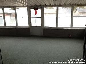 4th image of 5018 Village Lawn