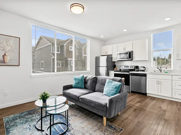 4329 S Puget Sound Ave APT 303, Tacoma, WA 98409