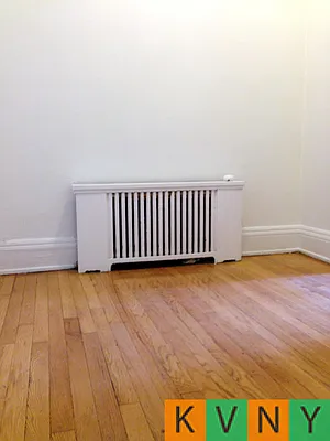 Rented by KVNY Soho | media 16