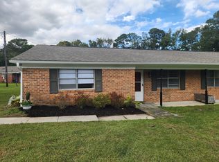 109 Kilarny Rd, Wilmington, NC 28409