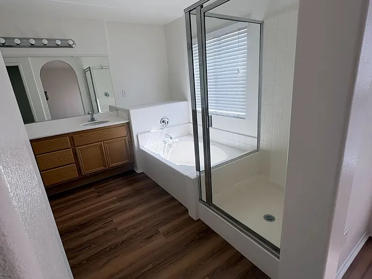 13185 Andrea Dr — Photo 18