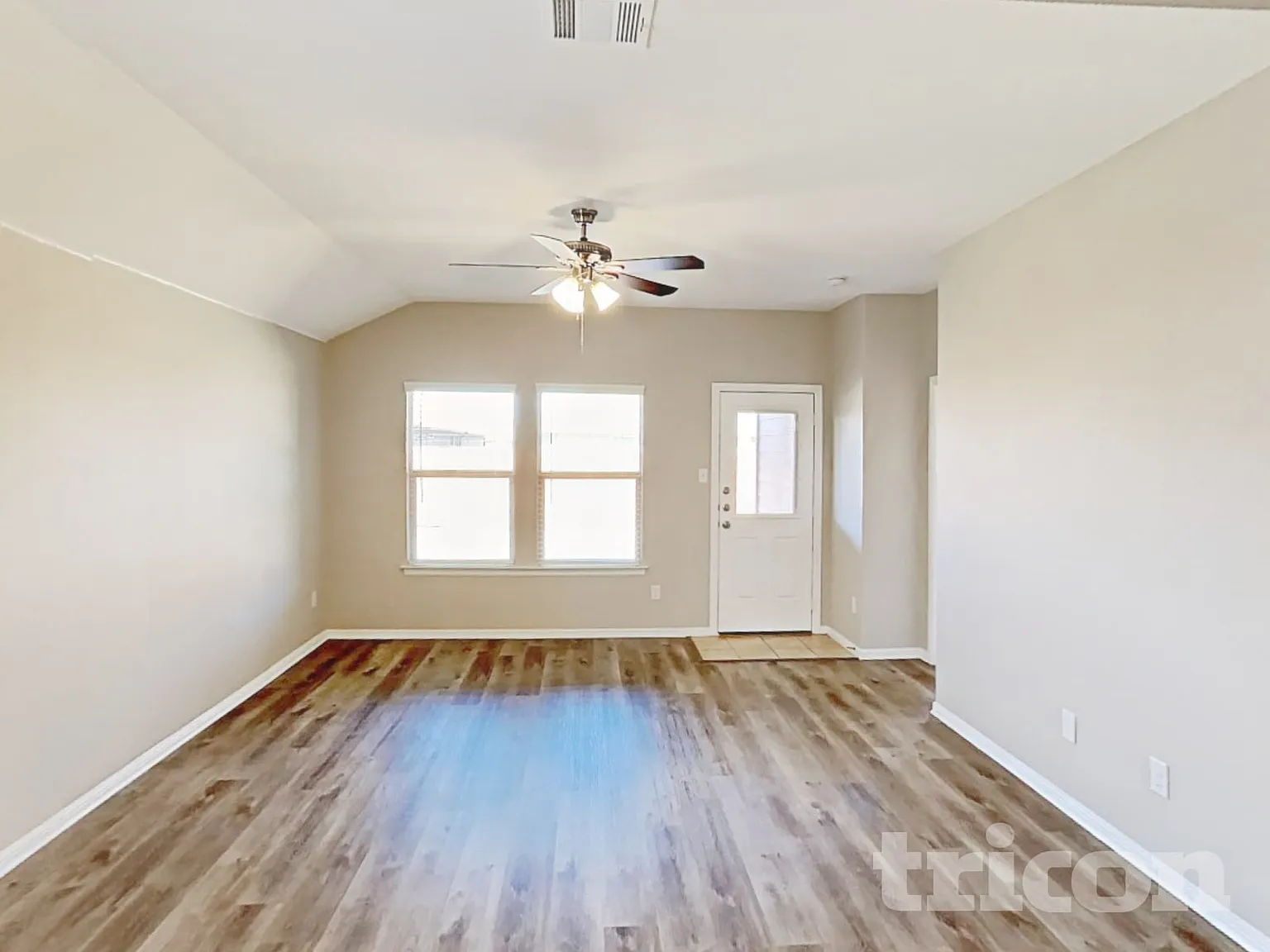 805 Walls Boulevard Crowley TX — Photo 3