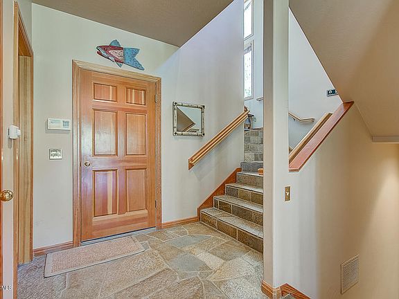 4th image of 7505 Sterling Dr #6