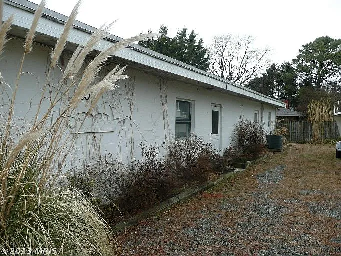 130 Chesapeake Bay Dr photo 1