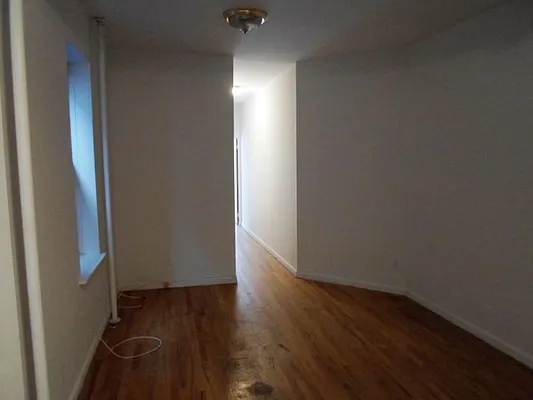 Rented by Sky Management | media 52