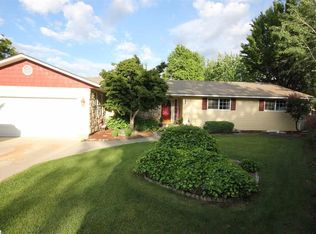 704 N Reed Pl, Kennewick, WA 99336