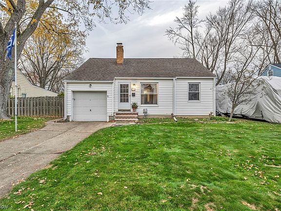 2nd image of 128 Jacqueline Dr