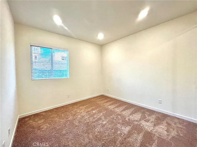 27260 Debut Pl — Photo 13