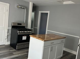 32 Tuxedo Ave #3, Providence, RI 02909