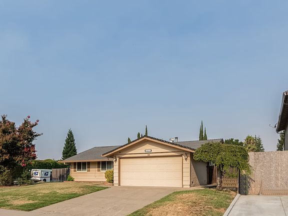 2nd image of 1214 Cresthaven Dr