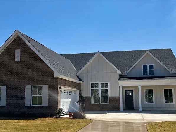 111 Saratoga Ln, Prattville, AL 36066