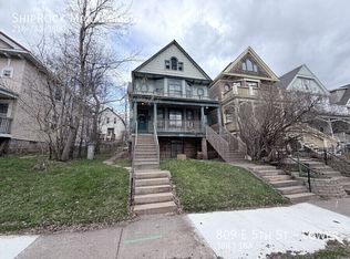 809 E 5th St, Duluth, MN 55805