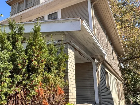 834 N Detroit Ave, Toledo, OH 43607