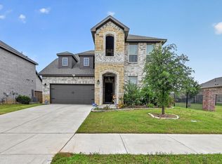 2814 Grand Lookout Ln, Arlington, TX 76001