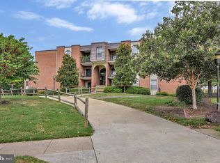 8300 Tobin Rd APT 34, Annandale, VA 22003