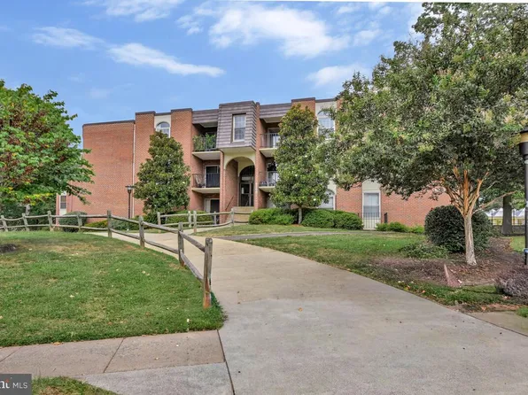8300 Tobin Rd APT 34, Annandale, VA 22003