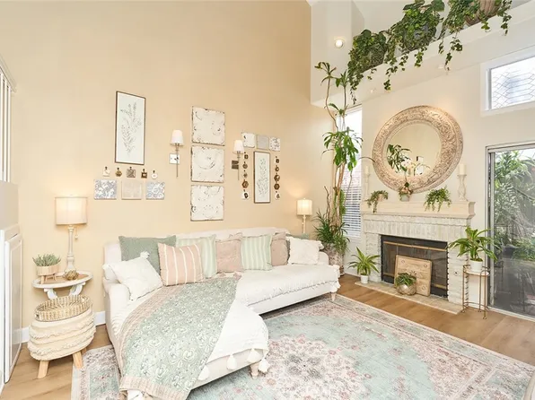 1505 Haven Ln, Santa Ana, CA 92703