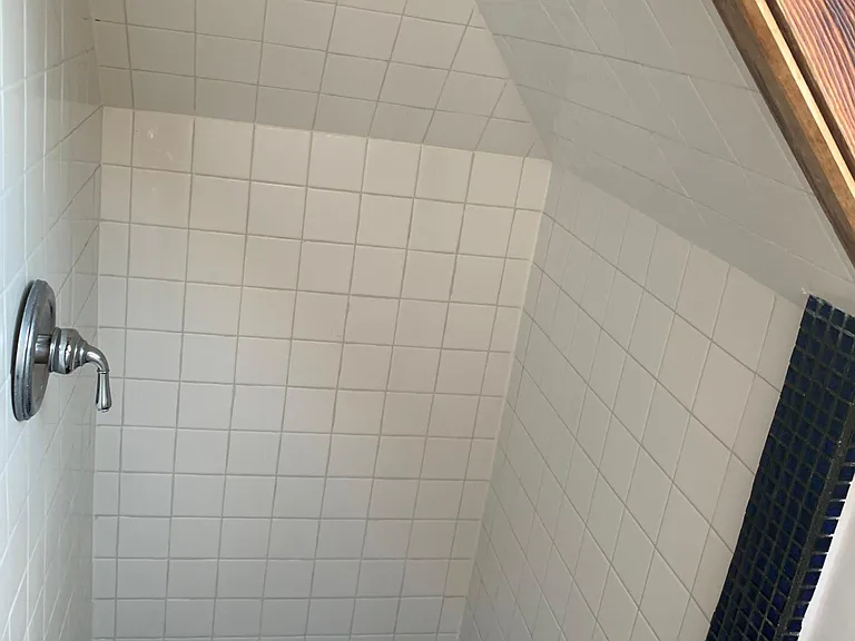 692 N Wall St #B — Photo 17