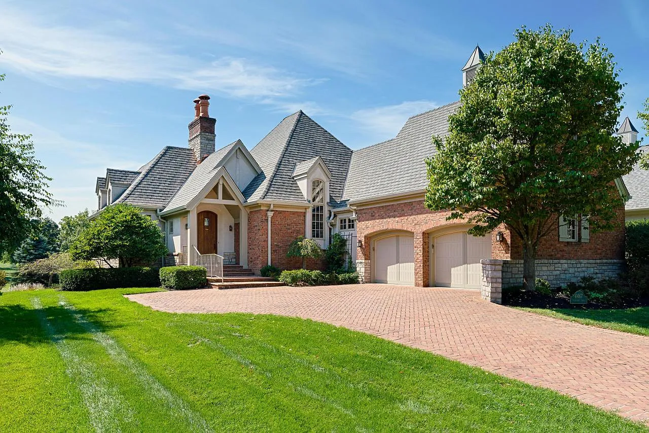4467 Tavistock Cir photo 1