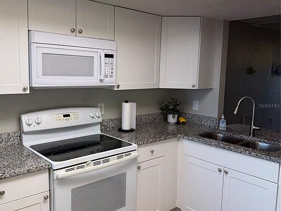 3rd image of 4711 Santa Barbara Blvd #1