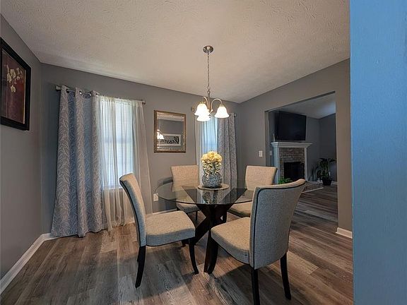 5th image of 2470 Corner Shoals Dr