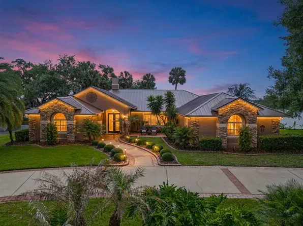 29650 Squirrel Point Rd, Tavares, FL 32778