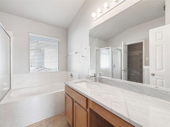 2nd image of 12821 Thomas Jefferson St #12821
