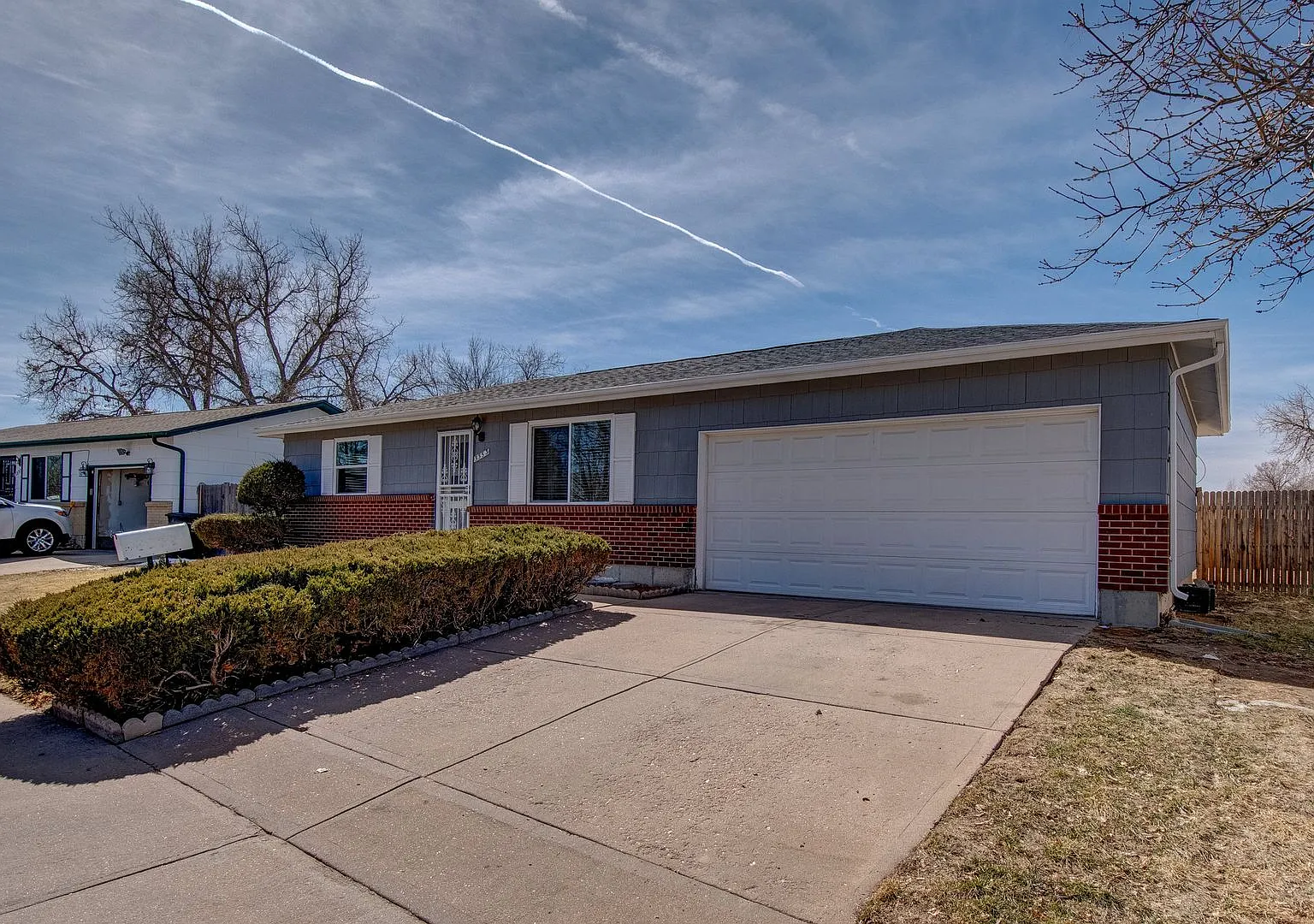 3-bedroom, 2 bath home with attached 2 car garage — Photo 4