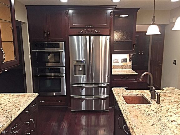 3rd image of 20223 Wildwood Ln