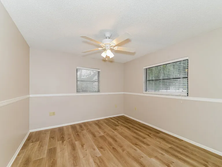 5453 Colonial Oaks Blvd — Photo 11