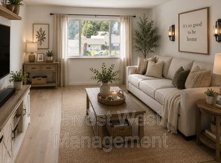277 Main Ave #4, Morton, WA 98356