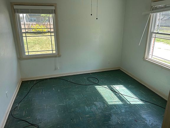 3rd image of 1416-1418 Carroll Ave