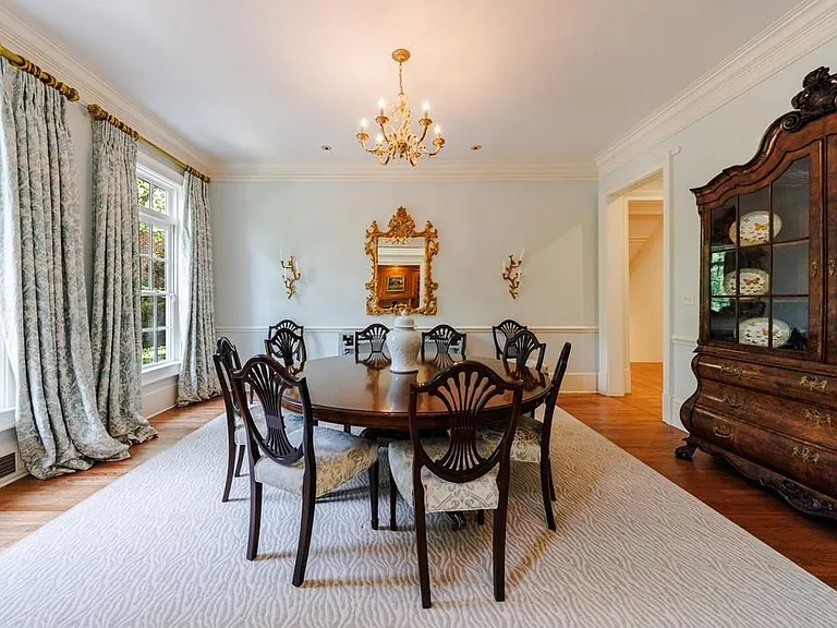 25 Asheworth Ct NW — Photo 6