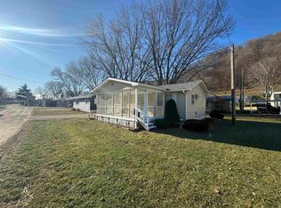 269 Mallard Ln, Garnavillo, IA 52049