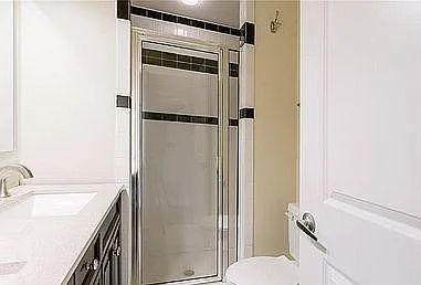 612 Garden District Dr — Photo 22