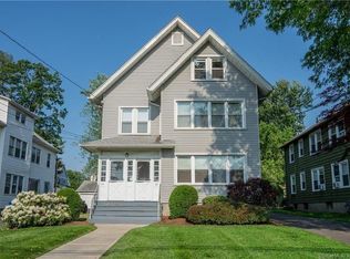 32 Bretton Rd #C, West Hartford, CT 06119