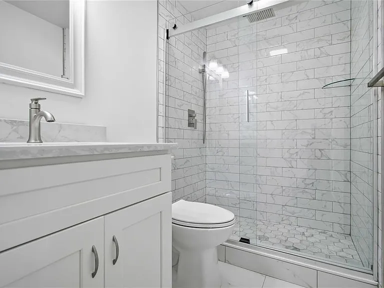 765 John Ringling Blvd #1 — Photo 13