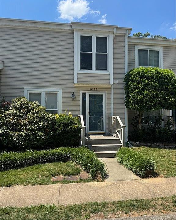 1st image of 1039 Turtle Rock Ln