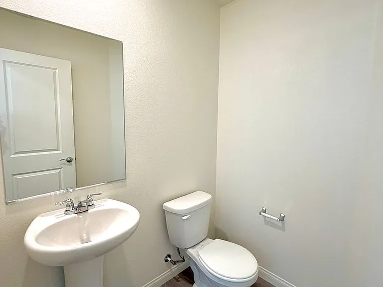 5646 Mesa Sedona St — Photo 6