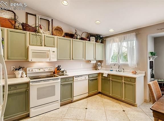 5th image of 7111 Prairie Wind Dr